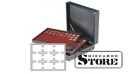 NERA XL dėklas su 3 intarpais, aptrauktas tamsiai raudonu veliūru, skirtas 27 sertifikuotoms monetoms 63x85 mm iš Amerikos vertinimo kompanijų
