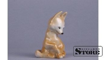Статуэтка, Лисичка, фарфор, Рига, Рижская фарфоровая фабрика, автор модели - Р. Каркуновой, 1953 г., 8.0 см