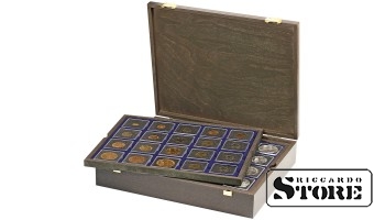 CARUS case made of natural wood for holding up to 80 coin holders 50x50 mm or coin capsules CARRÉE / OCTO.